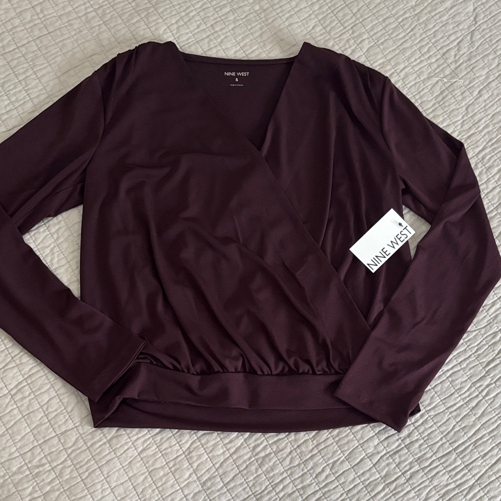 NWT Nine West Midnight Grape Burgundy Long Sleeve Surplice Wrap Top - Small